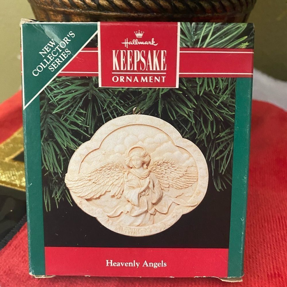 Hallmark Heavenly Angels Collectors 1991